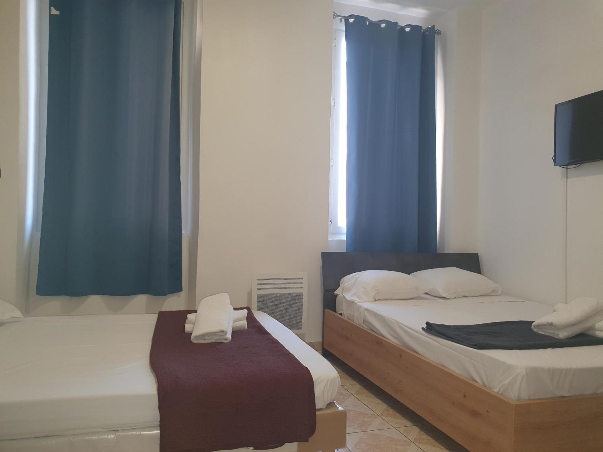 Hotel Du Centre Марсель Номер фото